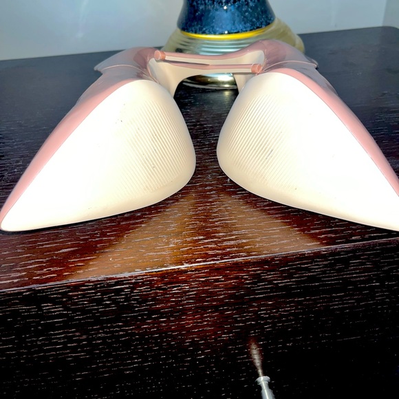 ASOS DESIGN Penelope Stiletto Pumps in Beige Patent - Picture 9 of 15